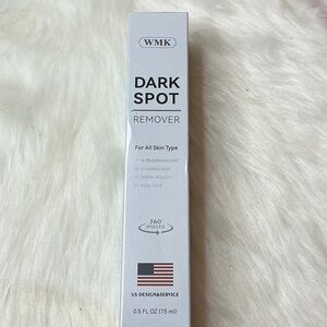 Michael Kors Dark Spot Remover - Gray